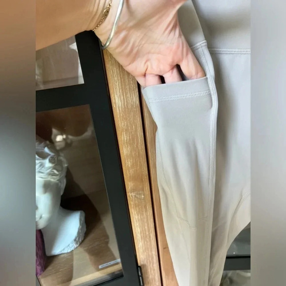 SET ACTIVE sportbody leggings high waisted bone pockets cream beige oat milk - Picture 4 of 8